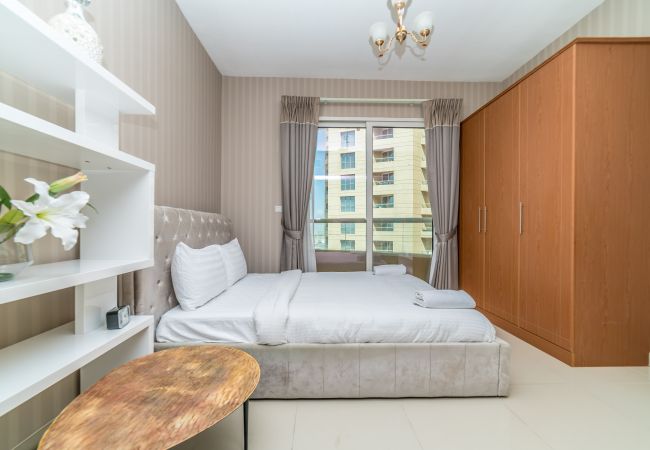 Studios In Dubai Self Catering Studio On Monthly Rentals Studio In Dubai Self Catering On Monthly Rentals