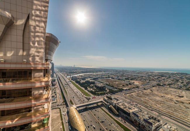 Apartment in Dubai - Apartment in Business Bay near the Metro on 32nd F