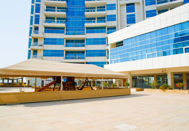 Apartment in Dubai - Designer Furnished Apartment in Dubai with beautiful terrace