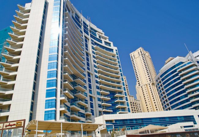 Apartment in Dubai - Designer Furnished Apartment in Dubai with beautiful terrace