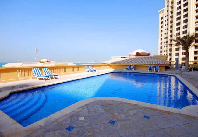 Apartment in Dubai - Big 2br with stunning beach views