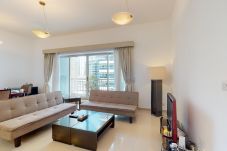 Apartment in Dubai - Waterfront 1 Bedroom apartment in...