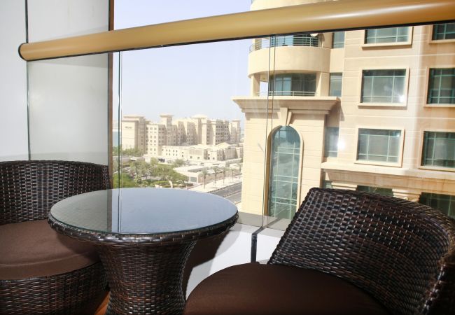 Apartment in Dubai - Full beach views from luxury 2br