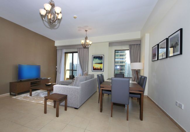 Apartment in Dubai - Full Marina view and right on white sandy beach