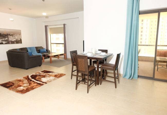 Apartment in Dubai - Fantastic 1BR in JBR Next to the Beach