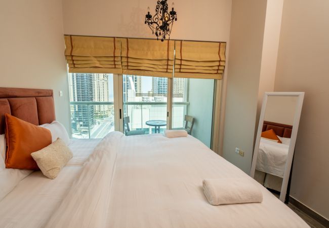 Apartment in Dubai - Homely 2 Bedroom Apartment in Dubai Marina 