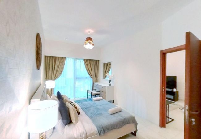 Apartment in Dubai - Cosy 1 Br Apartment with Brand New Furniture in DIFC