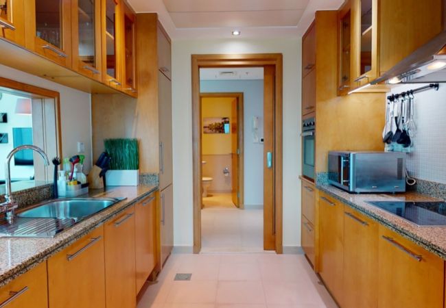 Apartment in Dubai - Modern Spacious 2 BR Apartment in Marina