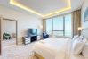 Apartment in Dubai - Indulge in High-End Living with a Beautifully Designed 1 Bedroom Apartment in The Palm Tower