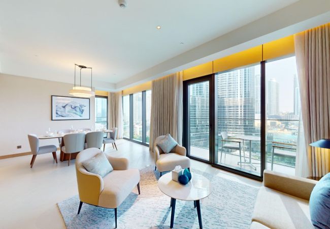 Apartment in Dubai - Experience Luxury: 2-Bedroom Address Opera Apartment with Spectacular Burj Khalifa View