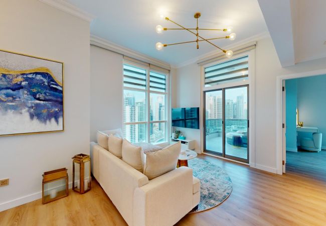 Apartment in Dubai - Splendour Luxury One Bedroom in Marina