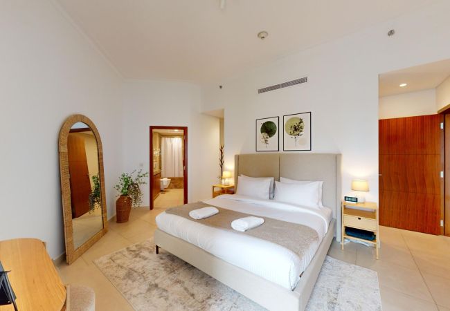 Apartment in Dubai - Stunning and modern 1-Bedroom Retreat in Vida Residence, Emirates Hills